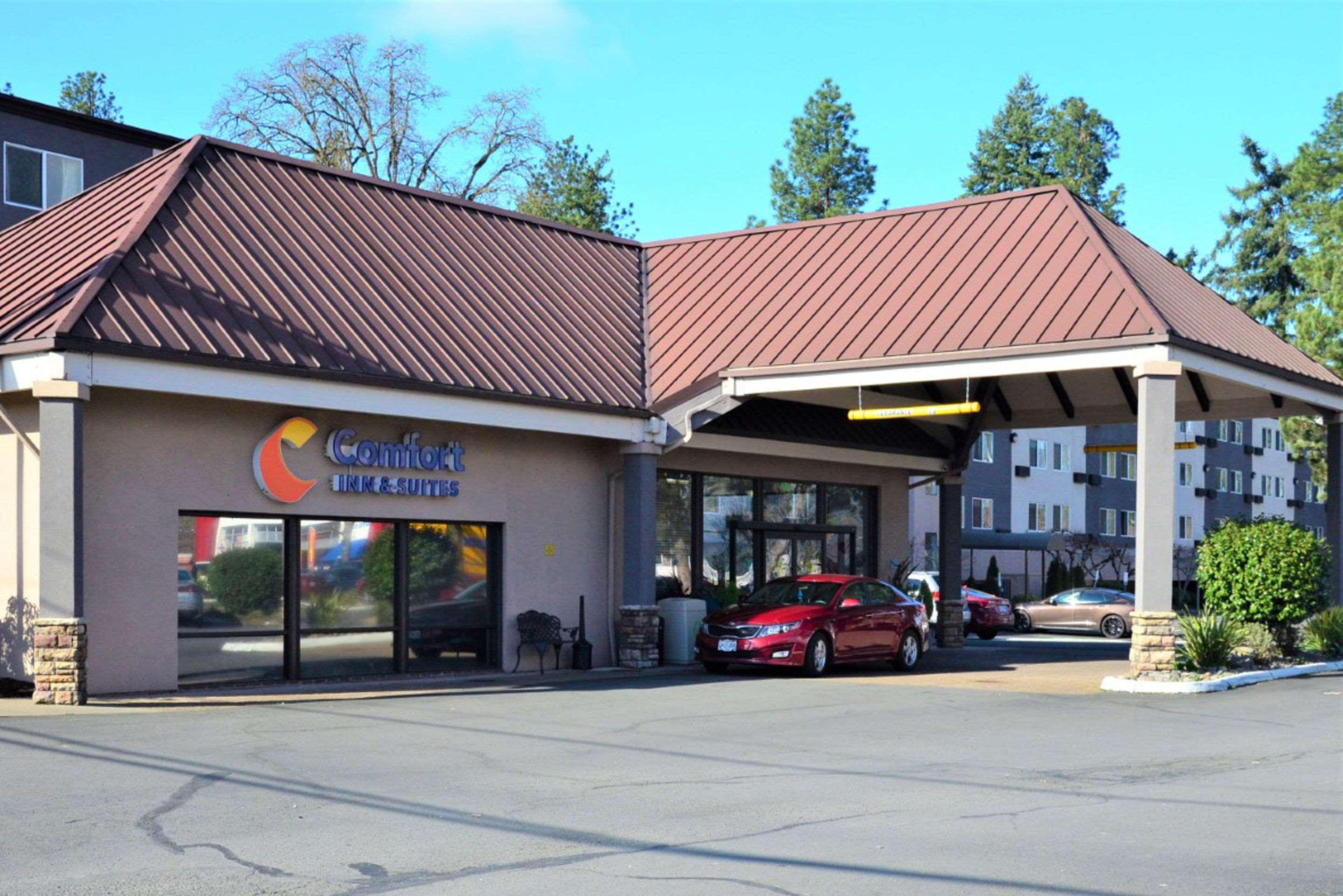 Comfort Inn & Suites Beaverton - Portland West Buitenkant foto