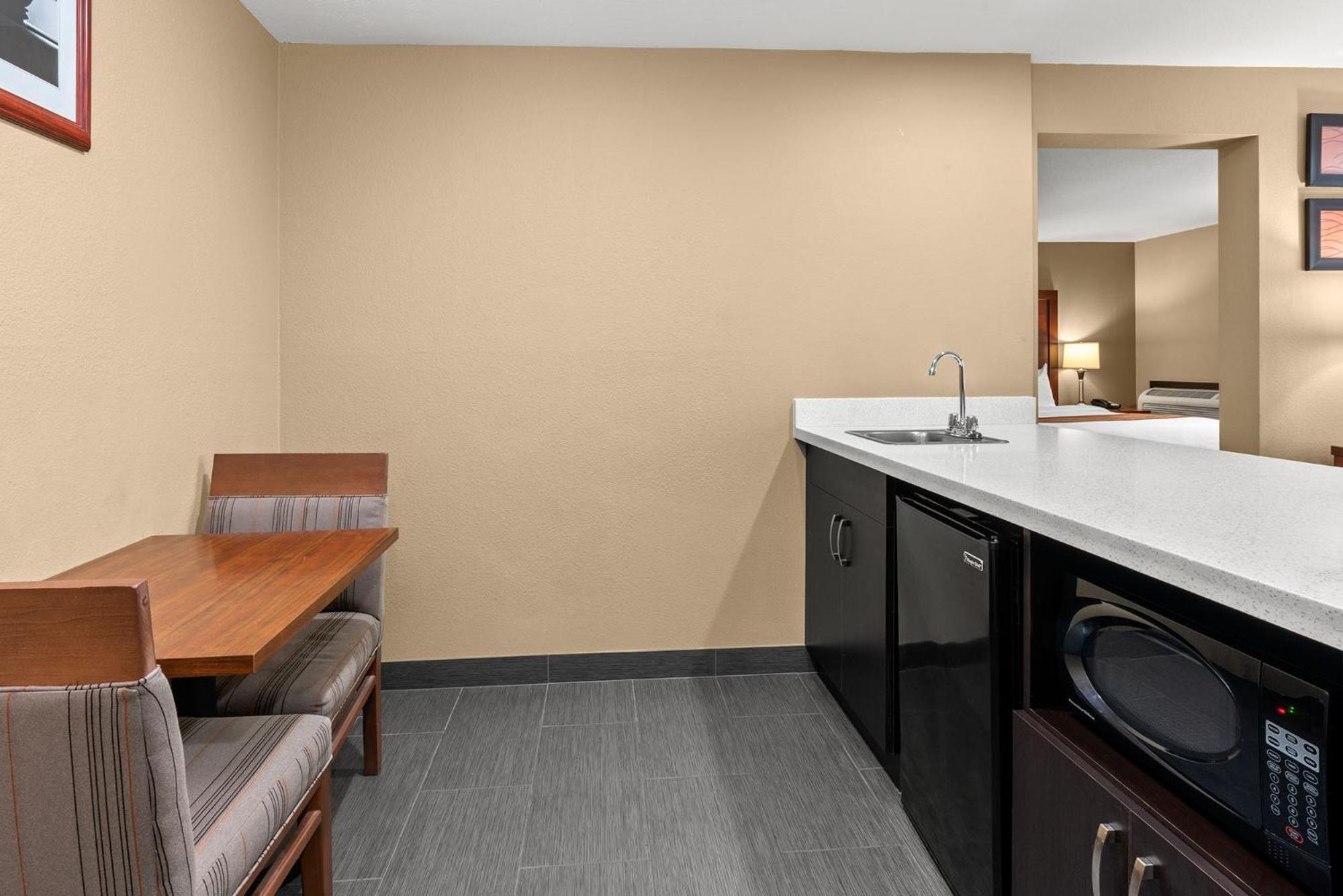 Comfort Inn & Suites Beaverton - Portland West Kamer foto