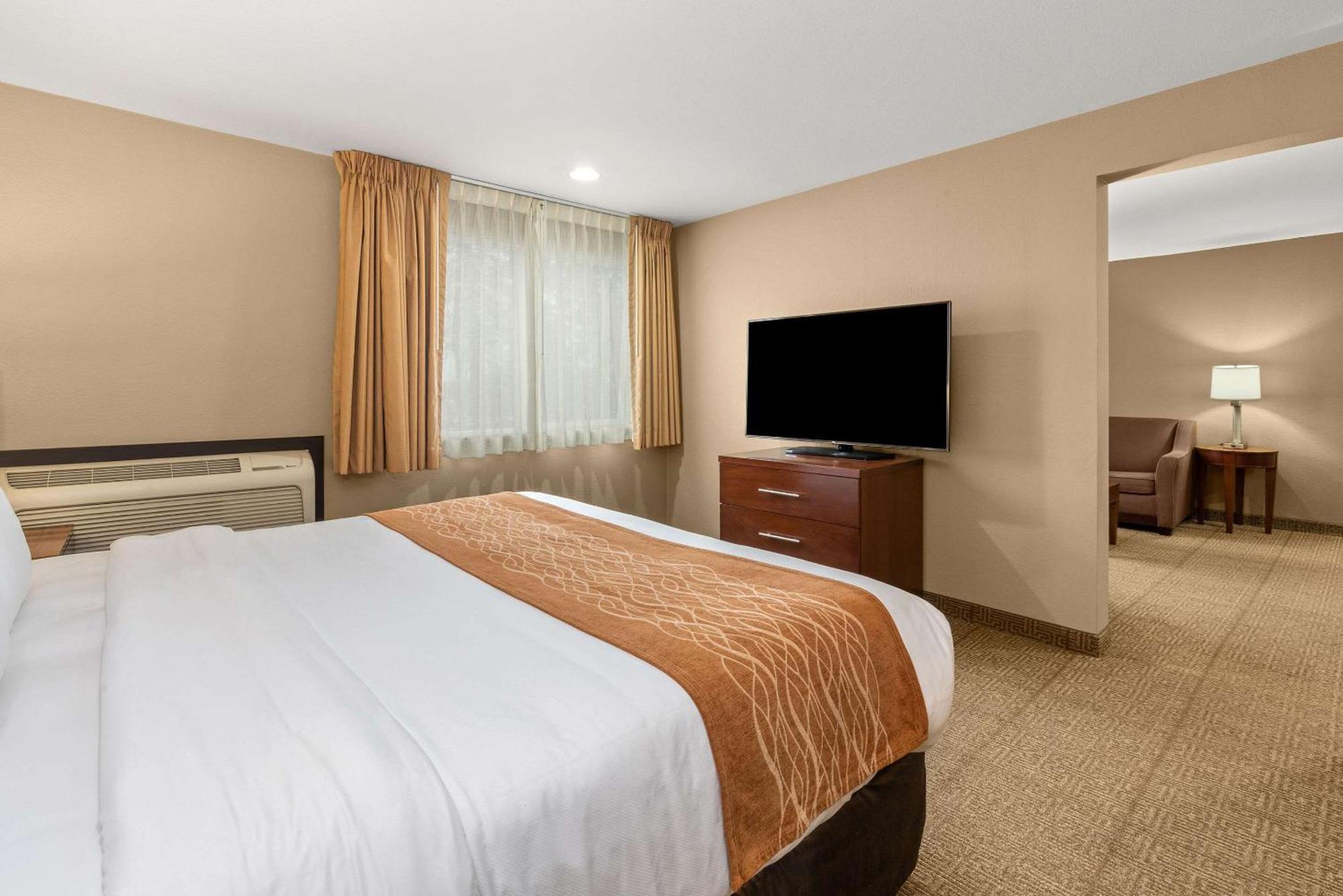 Comfort Inn & Suites Beaverton - Portland West Buitenkant foto